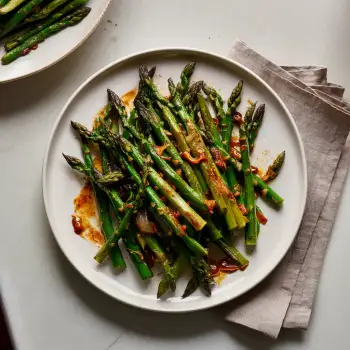 Spicy Stir-Fried Asparagus recipe image